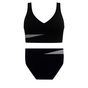 ست نیم تنه و شورت ورزشی زنانه مدل bodytone 03